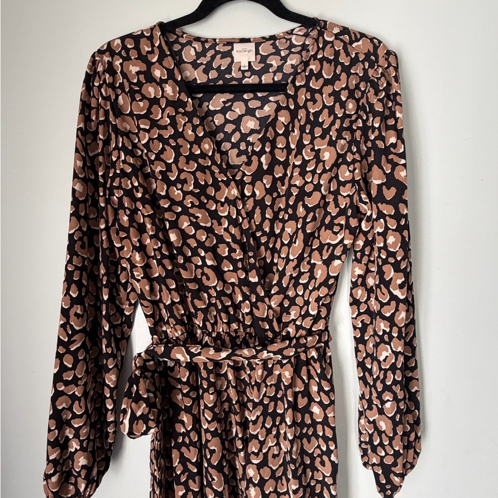 Kaileigh Leopard Print Wrap Dress Long Sleeve Brown Animal Print Size L
